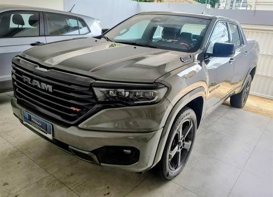 RAM RAMPAGE 2.0 HURRICANE 4 TURBO GASOLINA R/T 4X4 AUTOMÁTICO